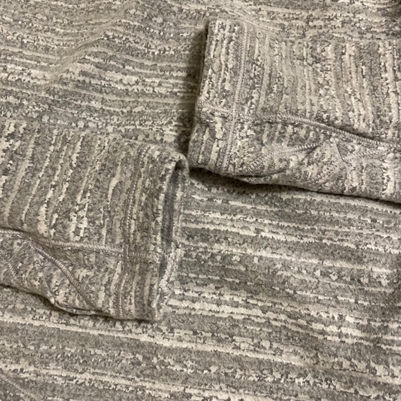 Lululemon asymmetric sweater grey - Picture 3 of 4